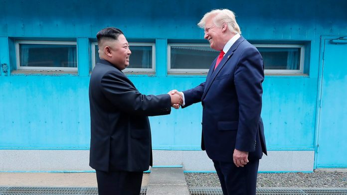 Trump: Dua të takohem me Kim Jong-un