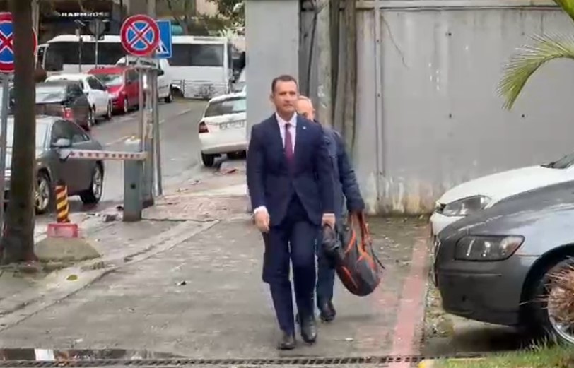 Ilir Meta kërkon lirimin nga qelia, në Apelin e Posaçëm shqyrtohet ankimi i ish- Presidentit