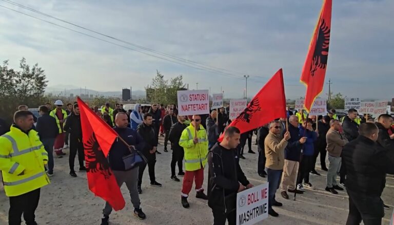 150 naftëtarë të kompanisë Bankers Petroleum bojkotojnë punën, 400 puse nafte pa mbikëqyrje