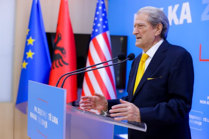 Berisha: Kosova i dha leksion Beogradit dhe Tiranës