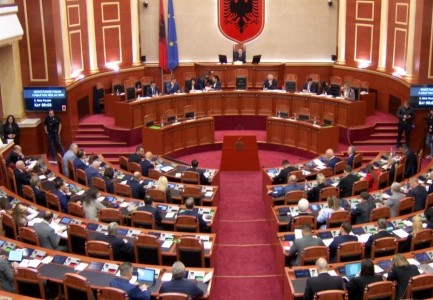 PS rrëzon kërkesën e PD për interpelancë me Ramën për Arubën