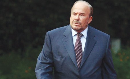 Shuhet në moshën 73-vjeçare ish-kryeministri Fatos Nano