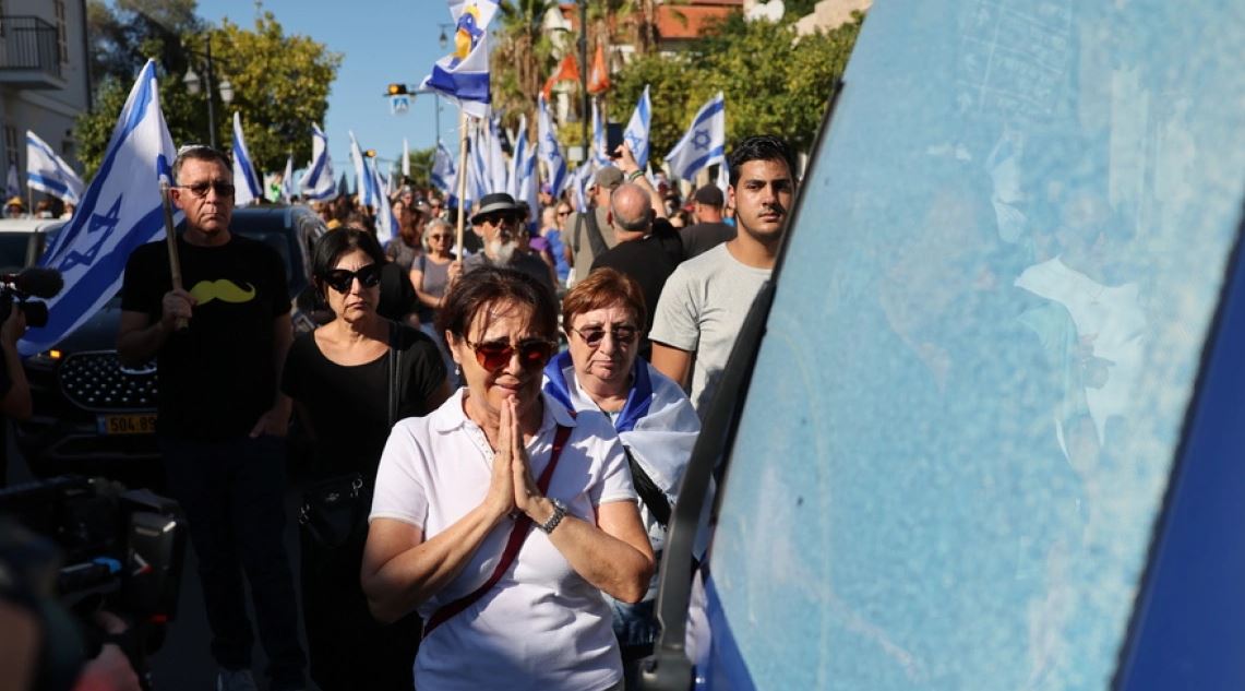 Izraeli: Hamasi nuk e di ku janë trupat e 13 pengjeve të tjerë, po bën lojëra që të fitojë kohë!