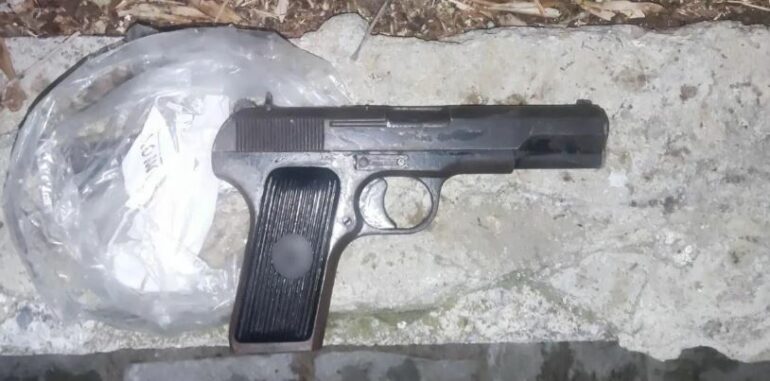 Kapet me pistoletë pa leje, arrestohet i riu shqiptar në Greqi