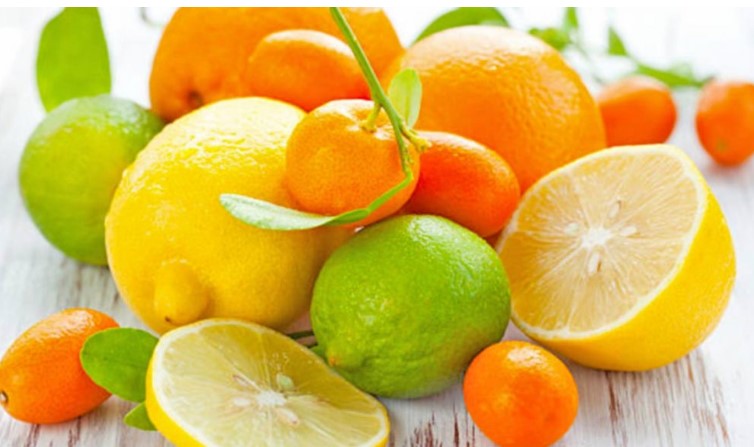 Arsyet se pse trupi kërkon më shumë ushqim në dimër