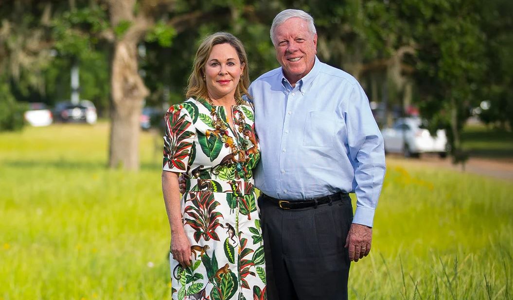 Zotërojnë rreth 11 miliardë dollarë pasuri, çifti do ta dhurojnë 95% për bamirësi! Ja sa do t’u shpërndajnë pasardhësve të tyre