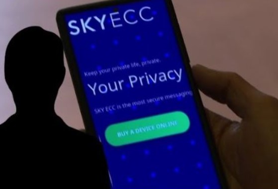 “Ka fol ky robi me këtë ‘të gjatin’ dhe i ka dhënë OK”/ Zbardhen bisedat në SKY Ecc për tjetërsimin e pronave në Durrës: Të na japë edhe&#8230;