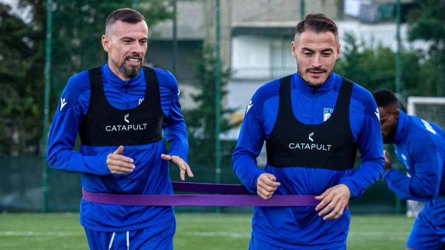 Teuta stërvitje intensive para Flamurtarit