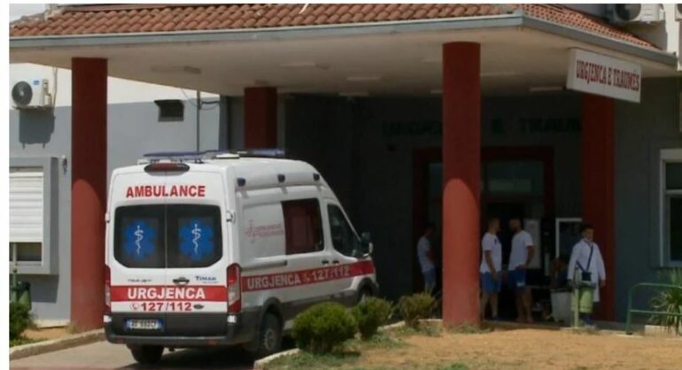  U rrëzua teksa luante me biçikletë, 12-vjeçari përfundon te Trauma