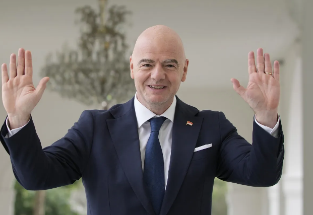 Vazhdon tronditja e serbëve pas humbjes me Shqipërinë, deklaratën e presidentit Infantino e quajnë skandaloze