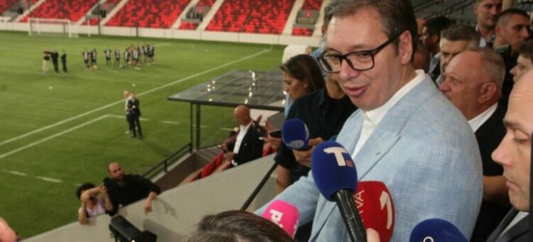Humbja në ndeshje, Vuçiç: Shpresojmë fitore të listës serbe në zgjedhje