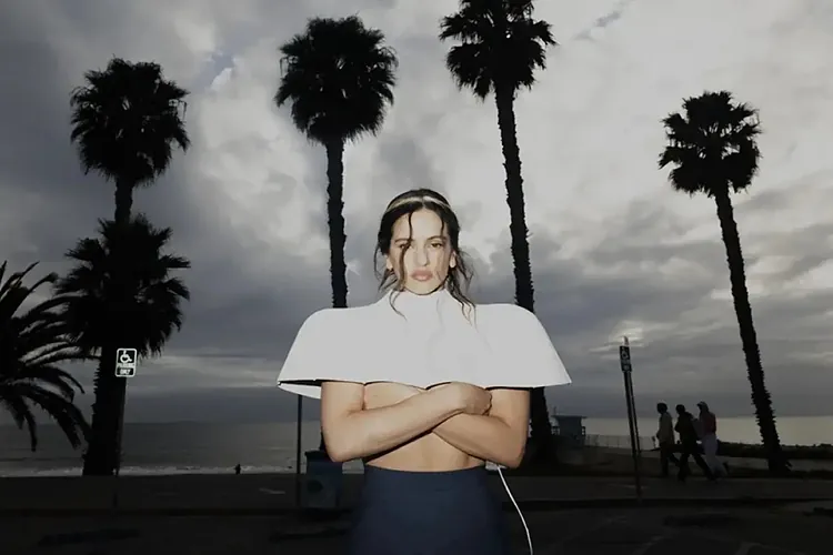 Rosalia ‘thyen’ Spotify! 12 këngë nga albumi hyjnë në 50 vendet e para dhe kalojnë 40 milionë shikime