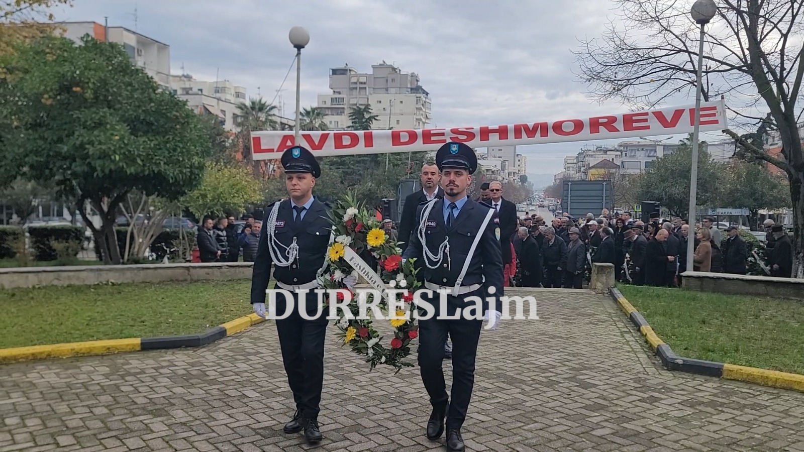 Bashkia e Durrësit zhvillon ceremoninë solemne me rastin e 81 vjetorit të çlirimit të vendit