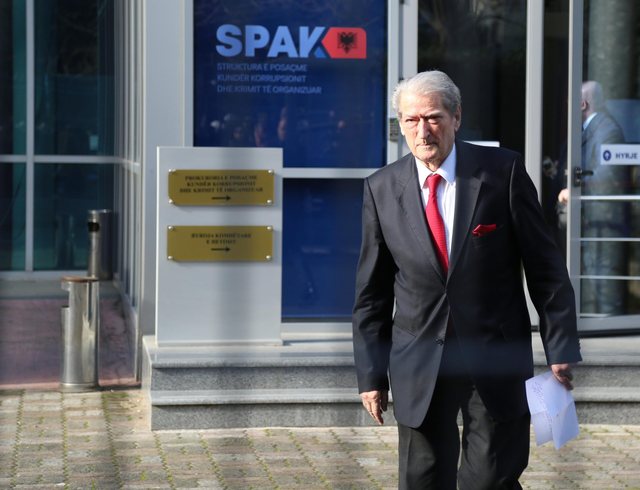 Hetimet për 21 janarin, SPAK i dërgon fletëthirrje Sali Berishës