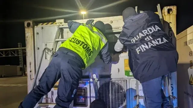 U kap me 40 kilogramë kokainë, nis hetimi ndaj 33-vjeçarit shqiptar në Itali