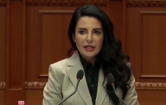 Nën hetim nga SPAK, Balluku në Kuvend: Gënjeshtra dhe baltë ndaj meje! Asnjë koment për akuzat, pres të flasë drejtësia!