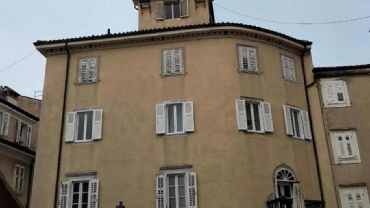 Horror në Itali/ Nëna vret djalin 9-vjeçar