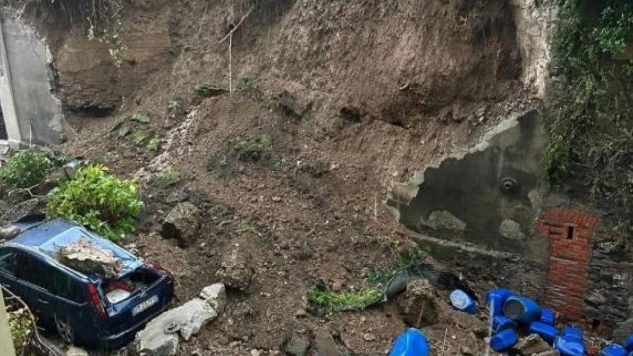 Moti i keq përfshin Xhenovën, vijojnë kërkimet për tre të rinjtë e zhdukur