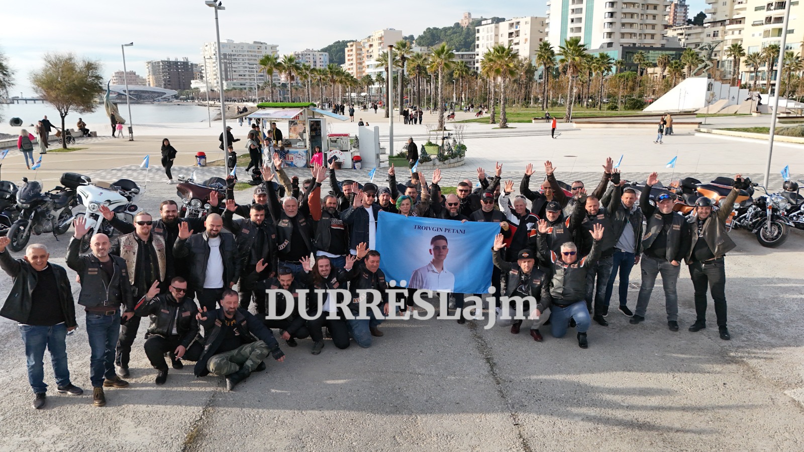 &#8220;Parada më e bukur e dashurisë!&#8221; Do festonte sot ditëlindjen, motoristët përkujtojnë në formën më të veçantë 17-vjeçarin nga Durrësi (VIDEO)