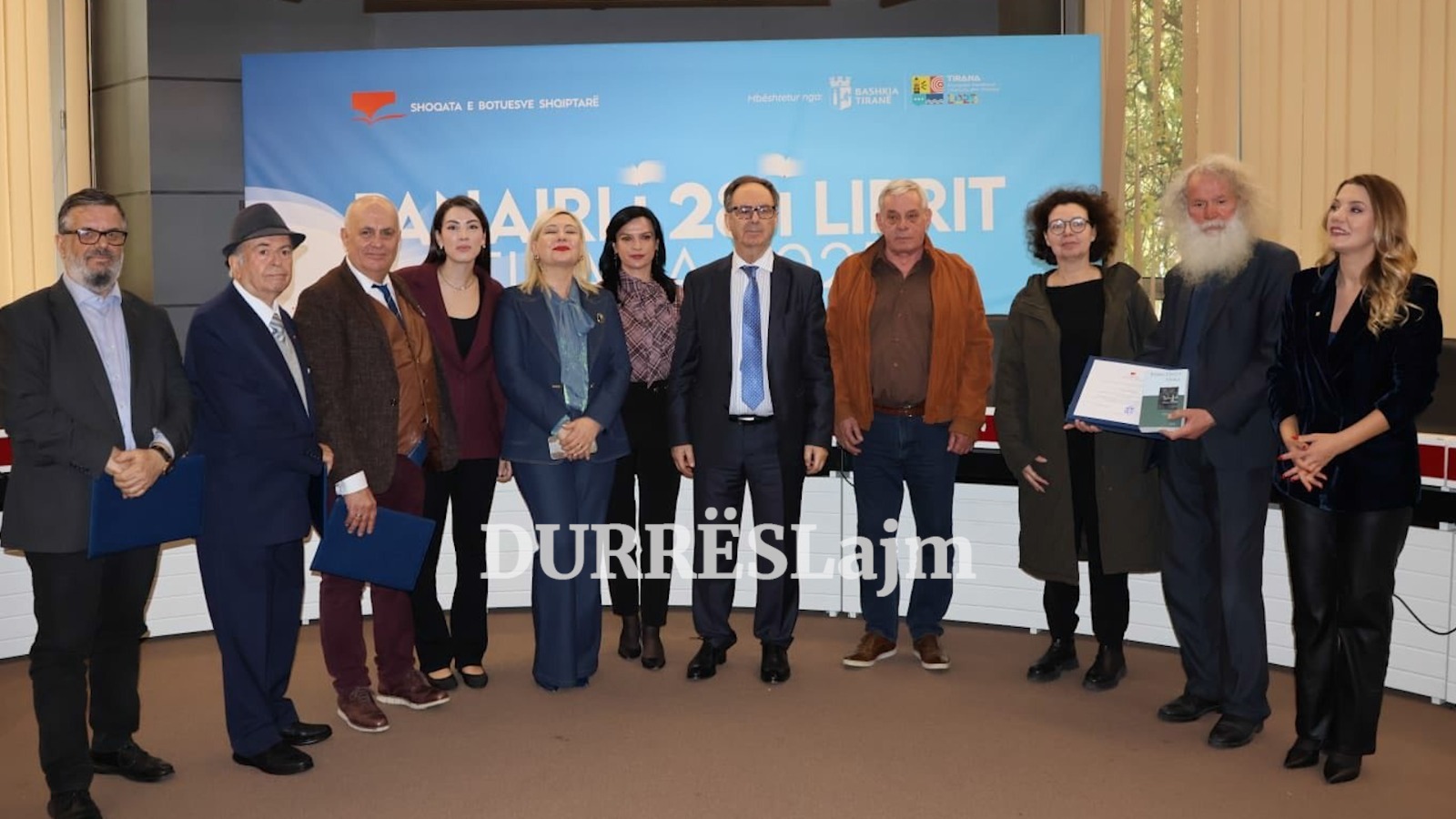 Si u paraqit Durrësi në panairin e librit / Teuta Dhima si anëtare jurie na rrëfen shumëçka nga ky event (VIDEO)