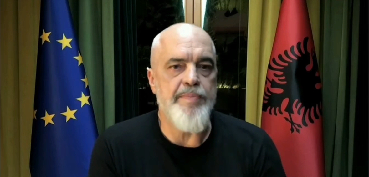 Rama: Diella është shtatzanë me 83 foshnja bazuar në ekografi, është pjesë e një lufte sistemore 