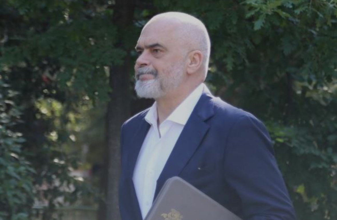 Zgjedhjet në Tiranë dhe Veliaj/ Rama mbledh deputetët e kryeqytetit në PS