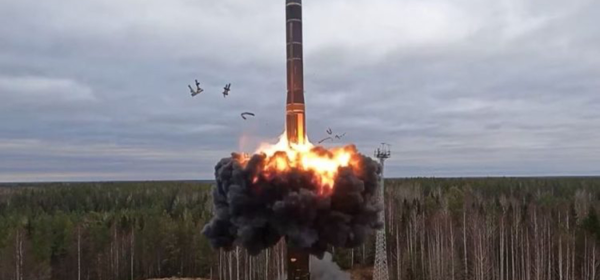 Rusia i bën thirrje SHBA-së: Qartësoni sinjalet për testimet bërthamore