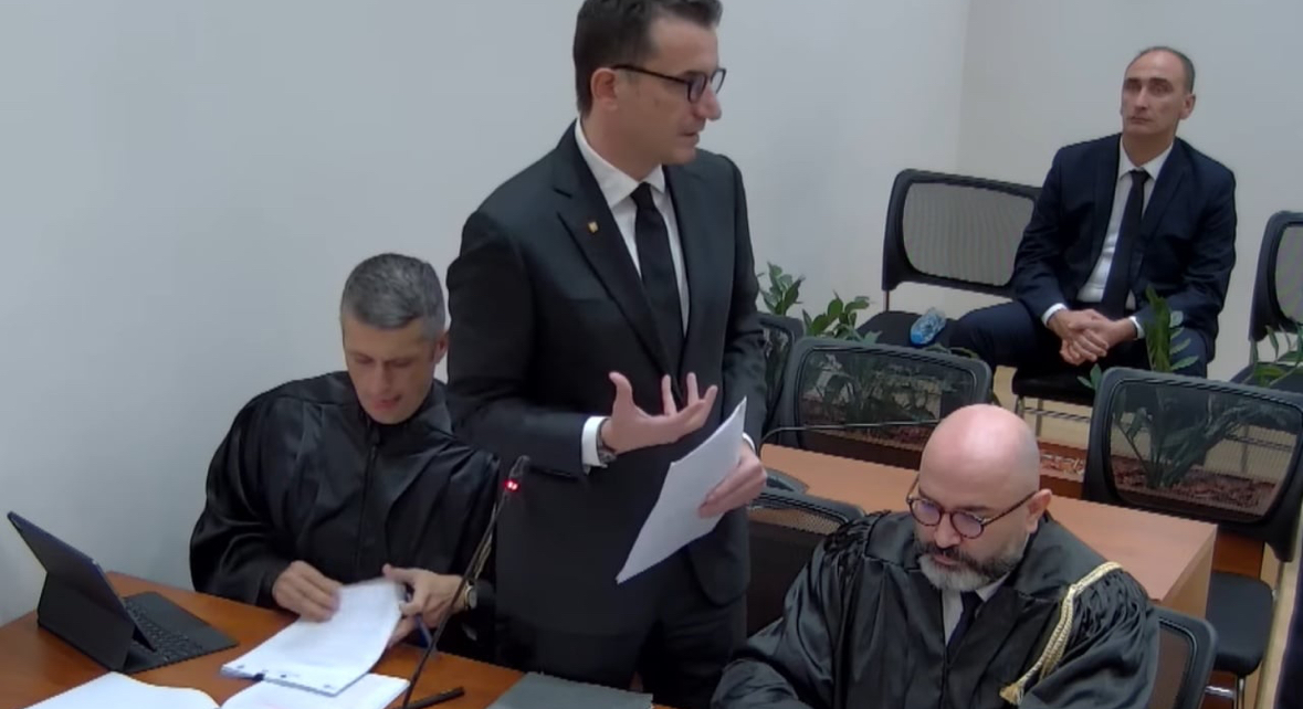 Gjykata Kushtetuese e ktheu në detyrë, reagojnë avokatët e Veliajt: Fitore për shtetin e të drejtës, priti 9 muaj për të folur 9 minuta