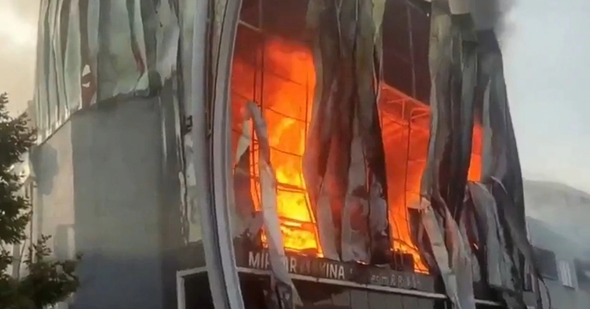 Zjarr në një depo parfumesh, humbin jetën 6 persona në Turqi, dy të plagosur