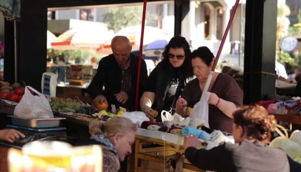 Qiratë rrisin inflacionin, arrin në 2.3% në tetor/ Ndikuan edhe çmimet e ushqimeve