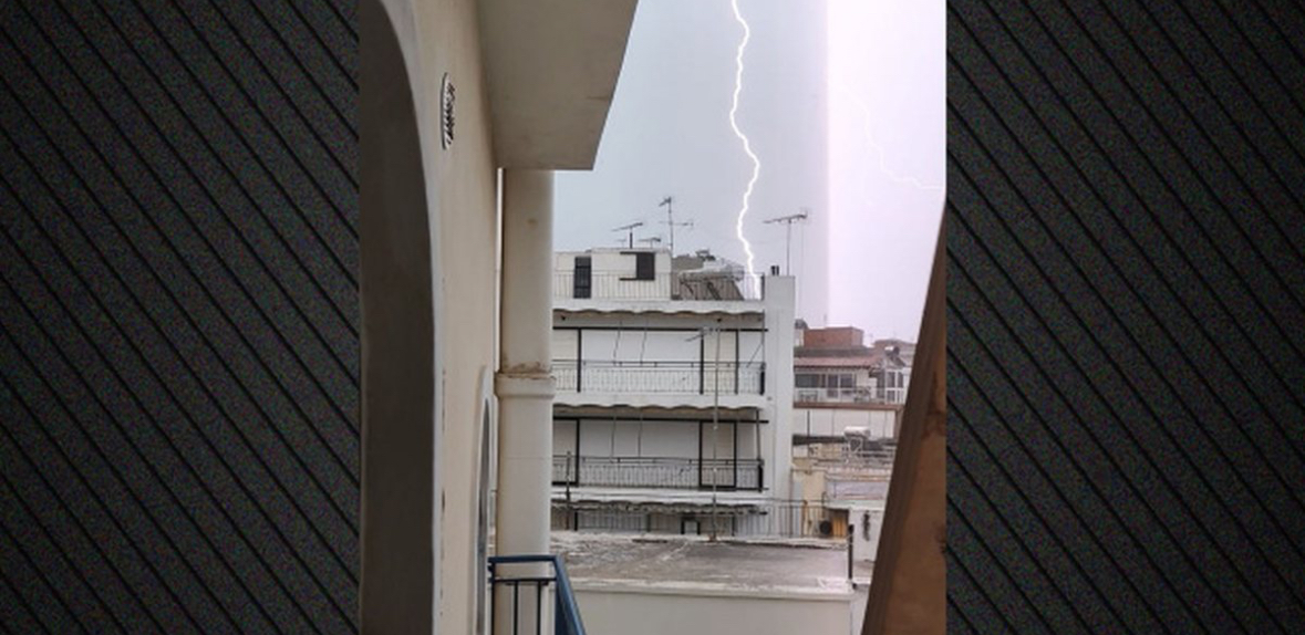 Stuhia e fortë godet Greqinë, 1 mijë shkrepëtima në më pak se 2 orë 