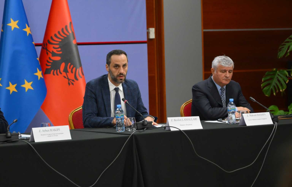 Kodi i ri Penal, Lamallari mbledh avokatët: Synon të modernizojë politikën penale