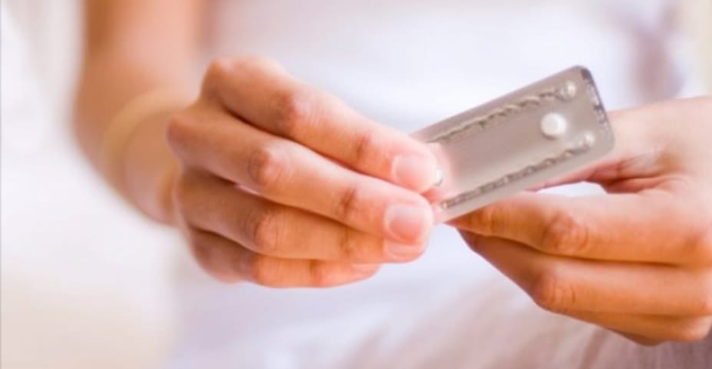 Alarmi për pilulën e abortit/ Përdoret pa kriter nga të rinjtë, nuk dinë pasojat e dëmshme për shëndetin riprodhues