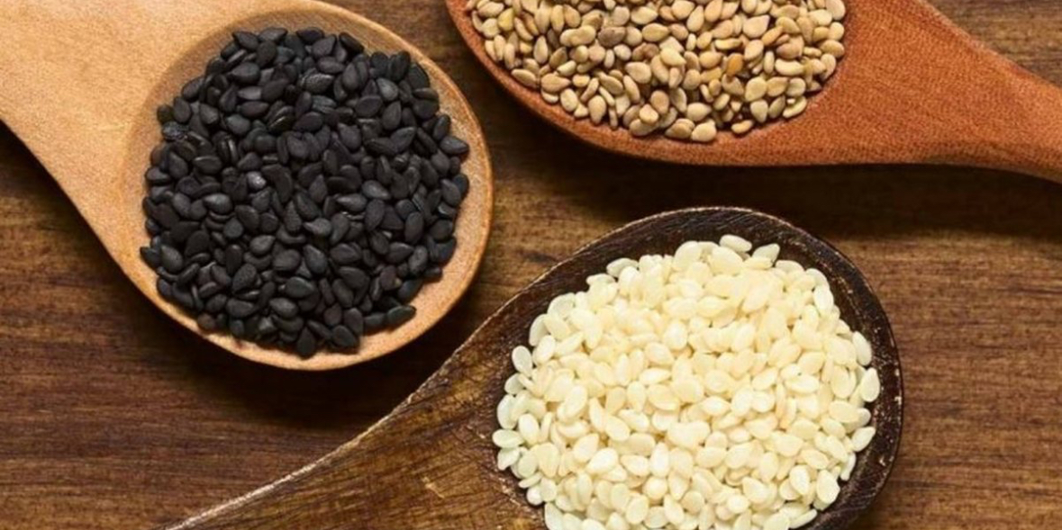 Farat e susamit plot kalcium e minerale organike, zbuloni benefitet për shëndetin tuaj 