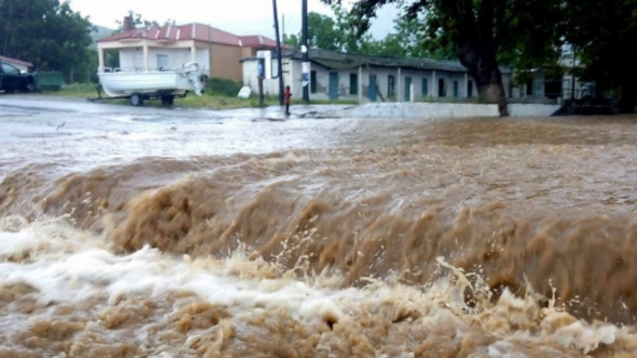 Kushtet ekstreme të motit godasin Greqinë