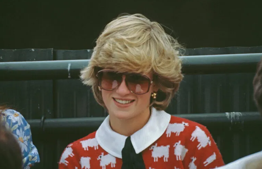 Diana përjetësohet në statujë prej dylli në qytetin ku humbi jetën 28 vjet më parë