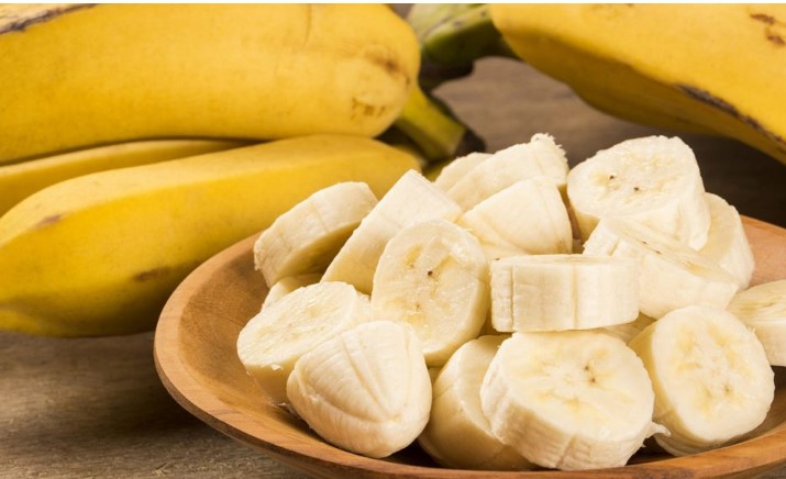 Pse duhet të hani një banane në ditë! Çfarë i ndodh organizmit