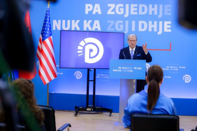 A do të paraqitet nesër Berisha në SPAK? Ja si përgjigjet kreu i PD