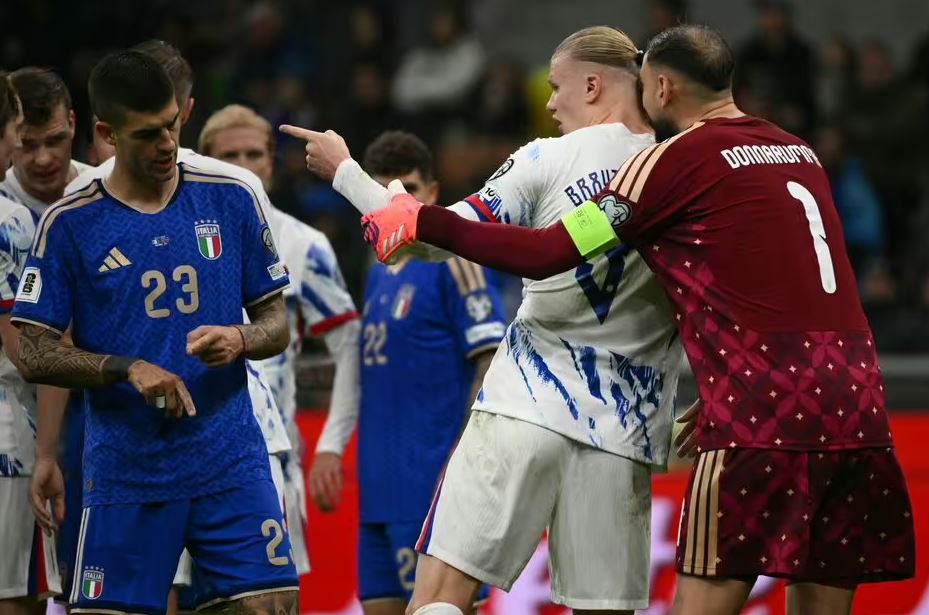 E pazakontë/ Haland akuzon mbrojtësin e Italisë: Më prekte të pasmet