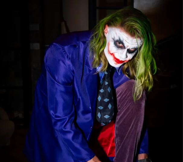 Haland maskohet si “Joker” për “Halloween”