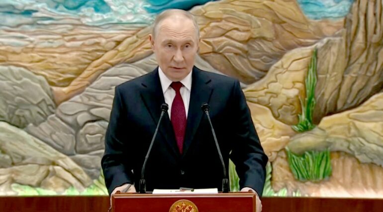 “Rusia gati për bisedime serioze, një delegacion i SHBA do vizitojë Moskën”, Putin: Plani i Trump mund të përdoret si bazë për marrëveshjen