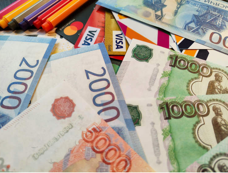 Kompania i kalon gabimisht 80 mijë euro punëtorit, ai nuk pranon t&#8217;i kthejë