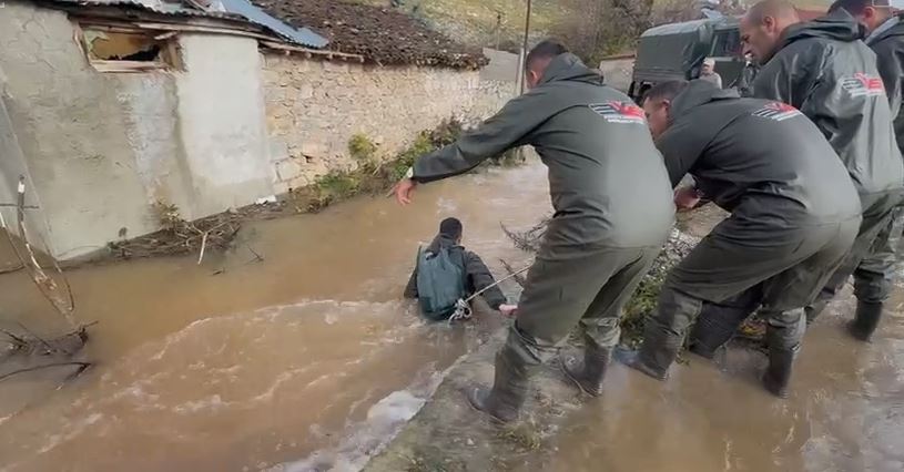 EMRI/ U mor nga rrjedhja e ujit, gjendet e pajetë gruaja!