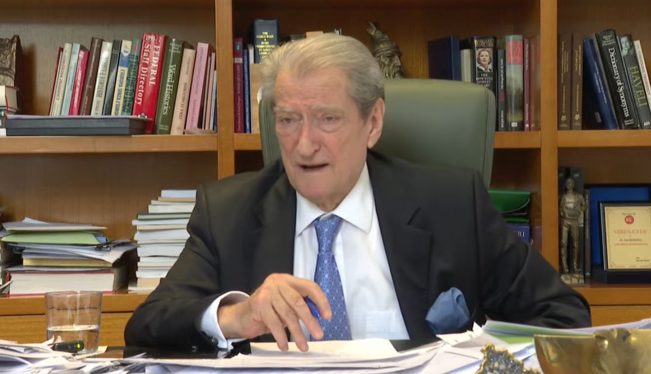 Berisha zbulon skenarin e protestës: 1 herë në javë, deputetë dhe qytetarë do thonë zërin e tyre