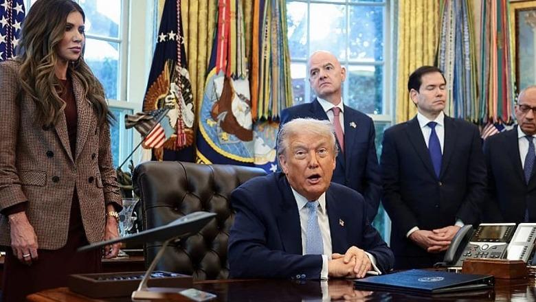 Trump prezanton &#8216;FIFA Pass&#8217;