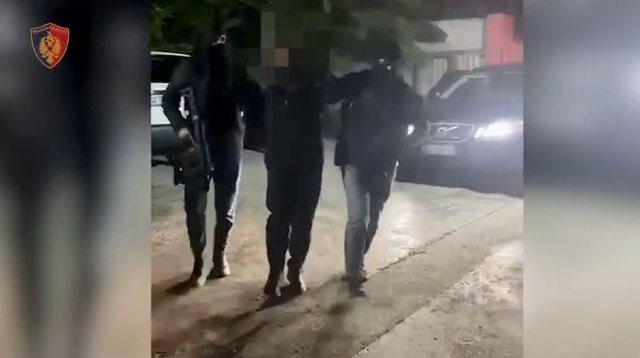 EMRI/ I shpallur në kërkim prej katër vitesh, arrestohet 26-vjeçari 