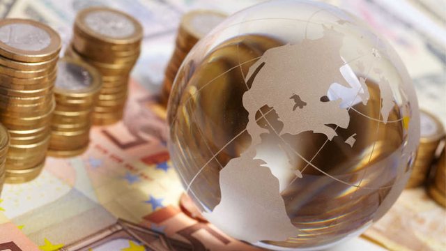 Rreth 12% më shumë se në 2023! Ja sa euro dërguan emigrantët në Shqipëri në 2024-n