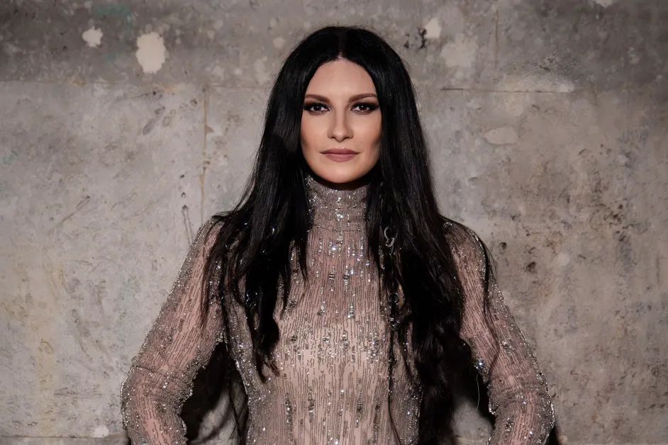 Laura Pausini largohet nga rrjetet sociale: Më merrnin kohë, më sillnin ankth!