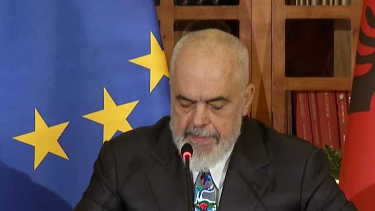 Konferenca e fundvitit/ Rama: Brenda vitit 2026, çdo biznes duhet të ofrojë pagesa elektronike për qytetarët