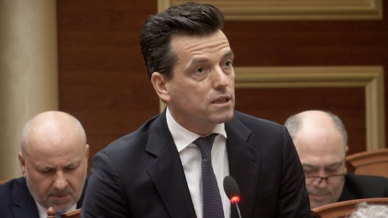 “Belinda i iku interpelancës, por përfundoi më keq”/ Agron Shehaj-mazhorancës: Duhet të jepni llogari. Rama po i shmanget interpelancës